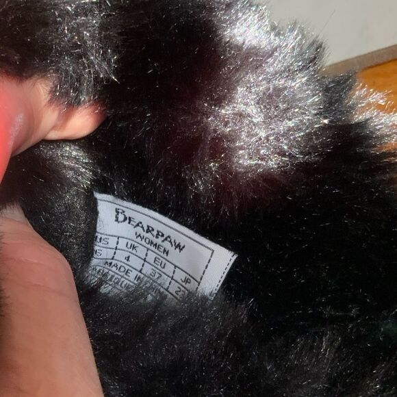 Women’s Bearpaw winter boots - Picture 5 of 5